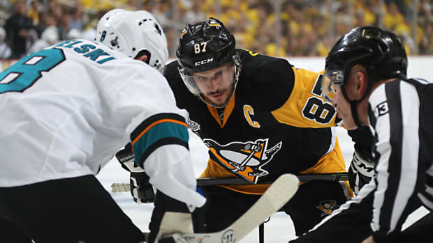 Crosby-Sandford-faceoff.jpg
